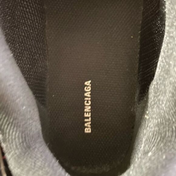 Balenciaga Track Sneakers in Black Polyurethane - Picture 8 of 8